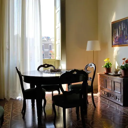 Don Giovanni Charme شقة